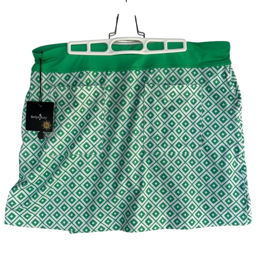 NWT Belyn Key La Jolla Print Button Wrap Skort Green White Geometric UPF 50+ XL